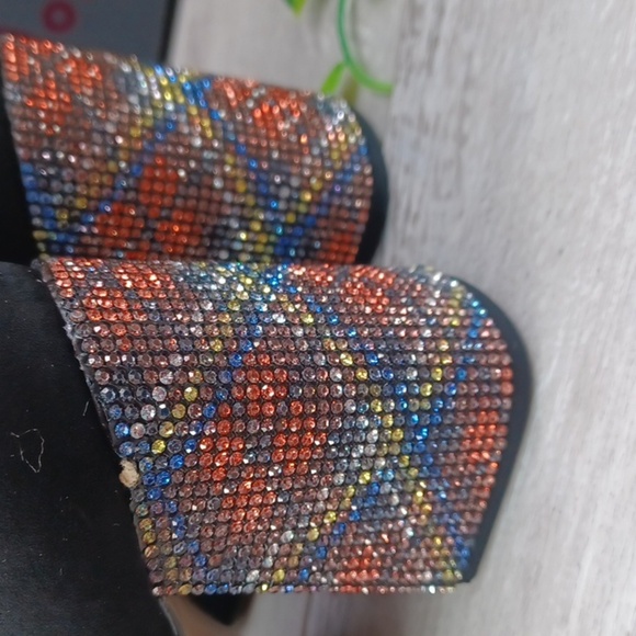 Betsey Johnson kassie Black Suede NIB - Picture 5 of 11